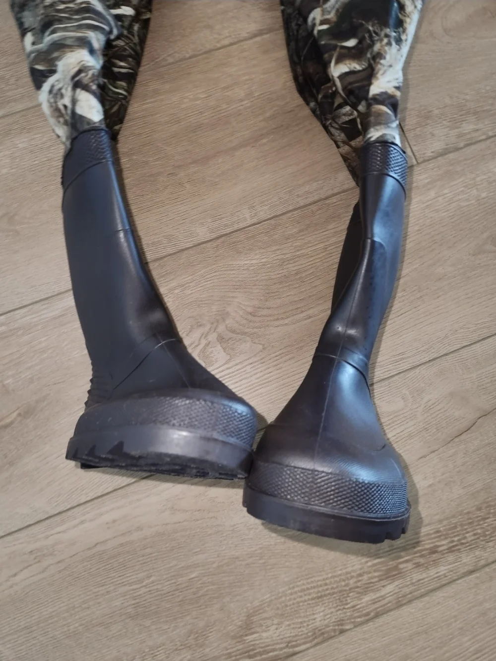 Oxyvan Hunting Chest Waders 600G Rubber Boots Realtree MAX-5 Camo Size 10 and 43